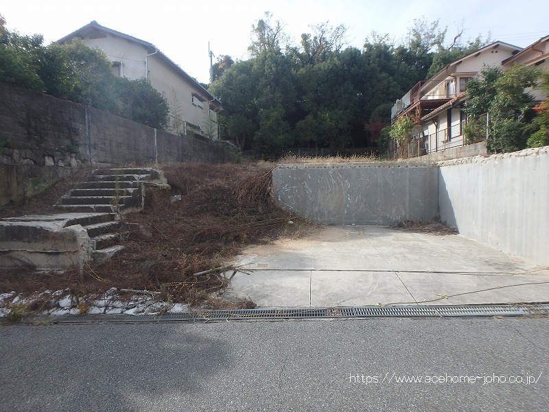 夙川駅 徒歩9分 バス12分土地面積:372平米 ( 112.53坪 )