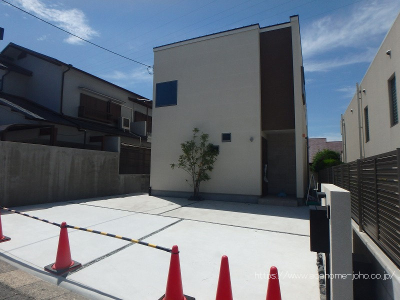 北西側より