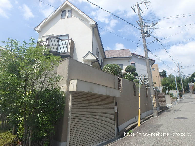 南東側より