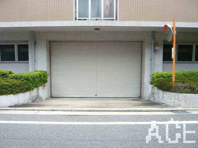 駐車場入口
