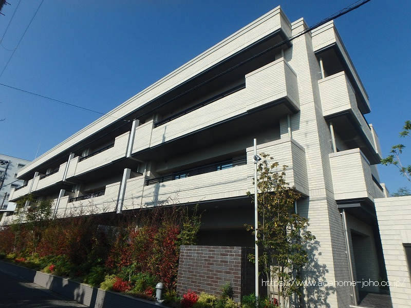 ワコーレ芦屋クラウンズ